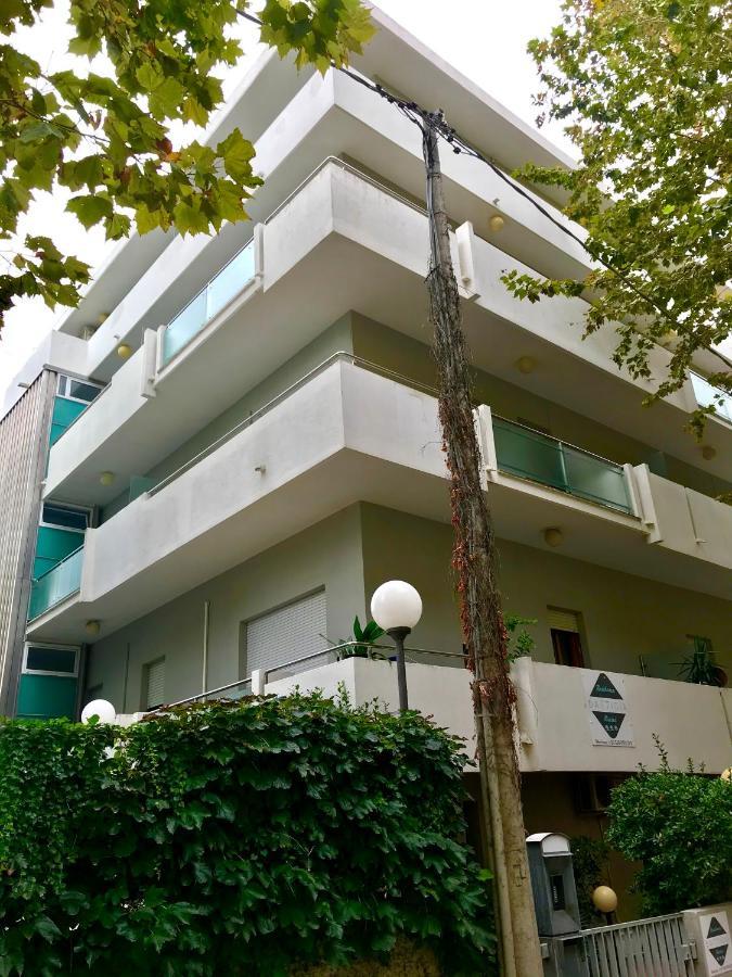 Battigia Rimini - Appartamenti Vacanze Dış mekan fotoğraf